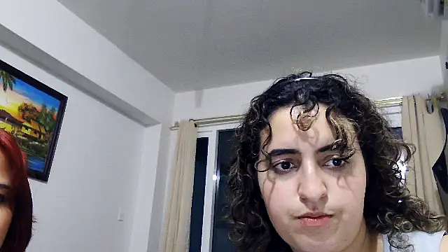 misscutee online show from March 23, 5:50 pm