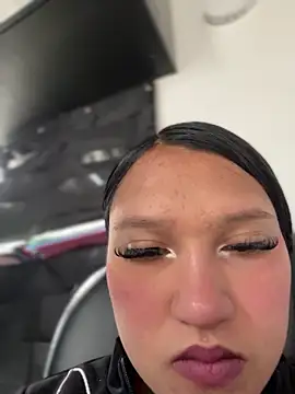 Melody LS online show from April 3, 1:20 pm