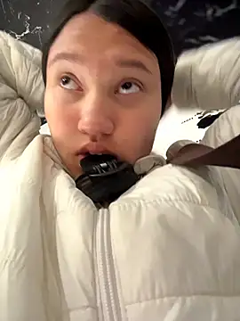 Melody LS online show from April 8, 1:22 pm