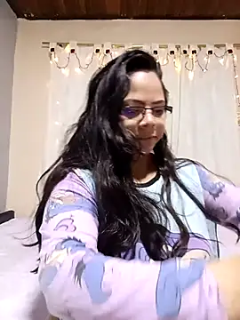 ROUSSE SINCLAIR online show from April 16, 9:50 pm