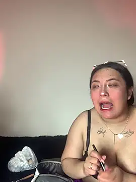 -Zoe Jack- online show from April 7, 1:22 pm