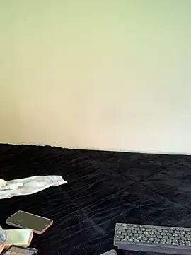 -Zoe Jack- online show from April 18, 3:32 am