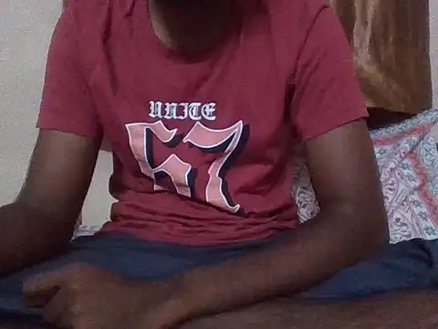 Snapshot of bulls_eye35 chatting on April 23, 12:29 pm bulls eye35 online show from April 23, 12:29 pm