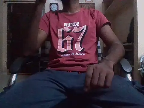 Snapshot of bulls_eye35 chatting on April 27, 5:11 pm bulls eye35 online show from April 27, 5:11 pm
