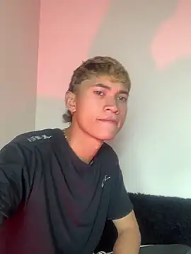 -Jack Zoe- online show from April 7, 1:11 pm