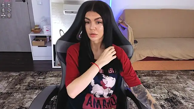 AnacondaOnn online show from March 30, 6:25 am