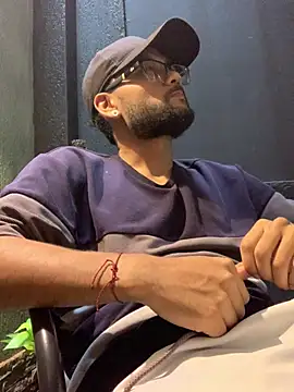 KyleJoss30 online show from April 15, 2:57 pm