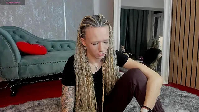 AnyaGlow online show from April 4, 11:02 pm