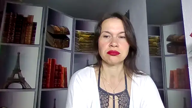 Selena Moo online show from March 29, 8:25 am