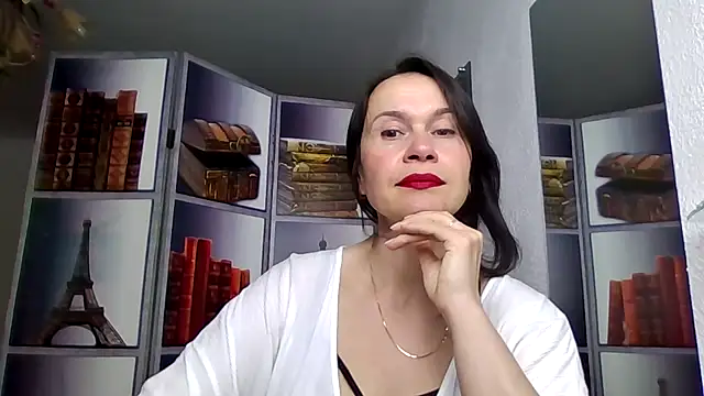 Selena Moo online show from April 16, 12:28 pm