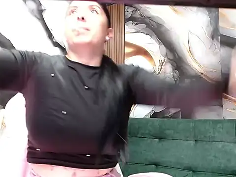 HELLEN MARK online show from April 17, 11:24 am