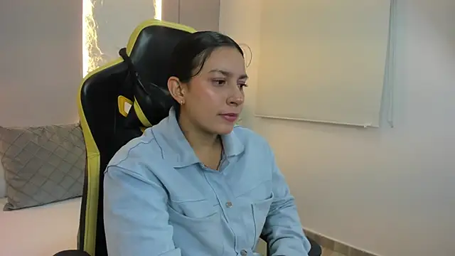 kira relish online show from April 4, 11:29 am