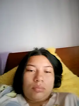 miaboom online show from April 2, 12:25 pm