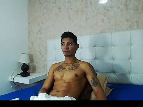 Dominic Blaze online show from April 13, 7:30 pm