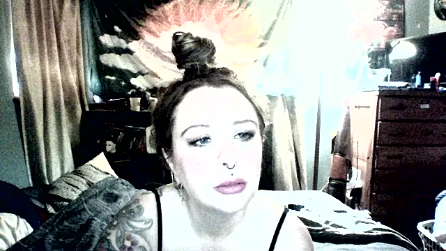 adirajade online show from March 27, 3:12 pm