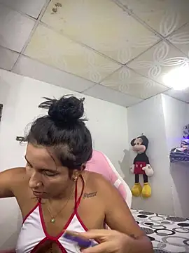 Blowjob-Queen  online show from April 4, 3:16 am