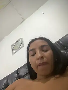 Blowjob-Queen  online show from April 9, 4:12 am