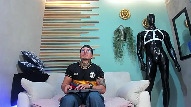 Lance miller online show from April 11, 1:32 am