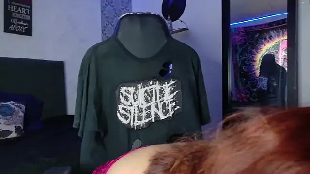 NIO kitty online show from April 12, 9:20 pm