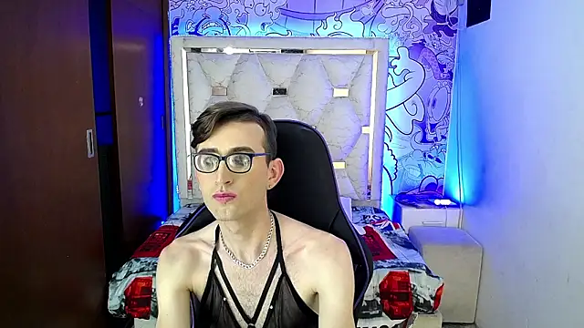 Dani high online show from March 25, 8:15 pm