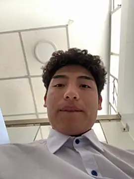 Snapshot of Piero_1369 chatting on July 31, 2:27 pm Piero 1369 online show from July 31, 2:27 pm