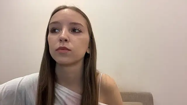 TanjaBrounson online show from April 3, 4:05 pm