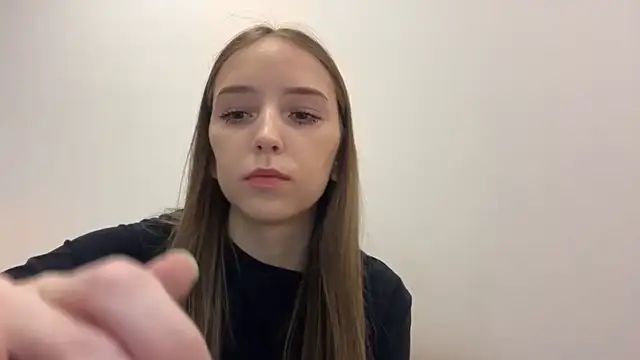 TanjaBrounson online show from April 10, 3:17 pm