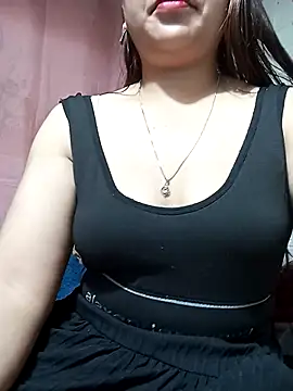 Hena   online show from April 8, 11:59 pm