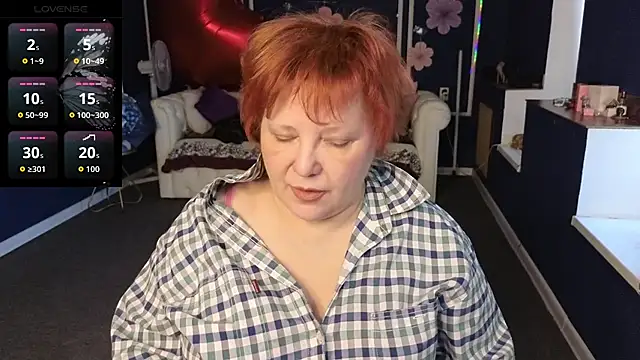 Kira Kingsley online show from April 18, 5:44 am