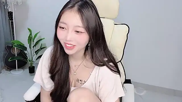 Yukiy8877 online show from March 31, 11:10 am