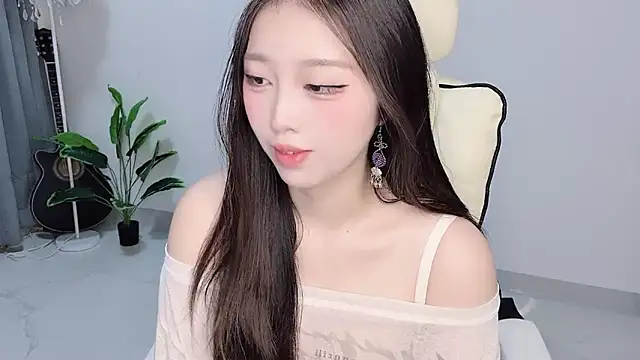 Yukiy8877 online show from April 2, 9:51 am