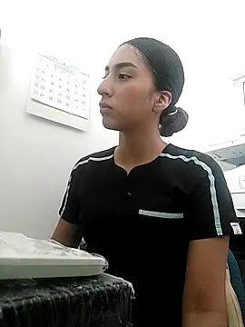 Sexy sara outdoorss online show from April 10, 4:12 pm