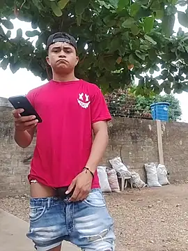 HOTRAINYGOLDEN online show from April 17, 11:24 am