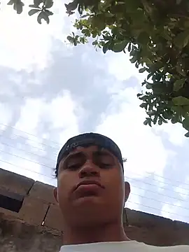 HOTRAINYGOLDEN online show from April 18, 11:25 am