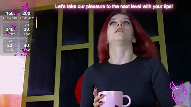 ArianaaFoxy online show from April 11, 10:08 am