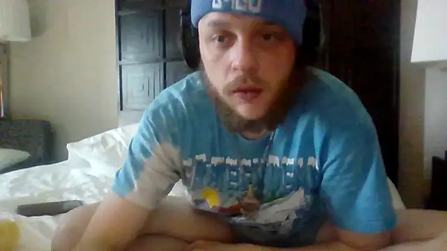 alejandro69420 online show from April 3, 3:21 pm