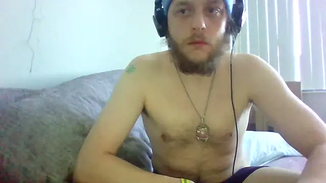 alejandro69420 online show from April 18, 5:39 pm