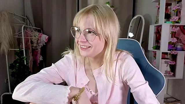 Swagline online show from April 11, 4:11 pm