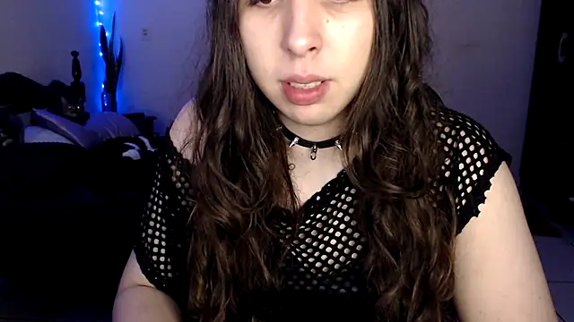 fvckingotik online show from May 17, 10:17 pm