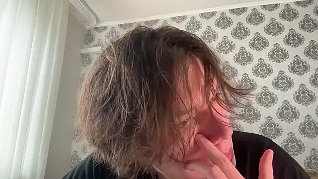 tomasdickpick online show from April 13, 9:15 am