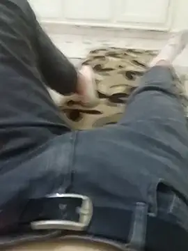 qamar97 online show from April 2, 8:56 am