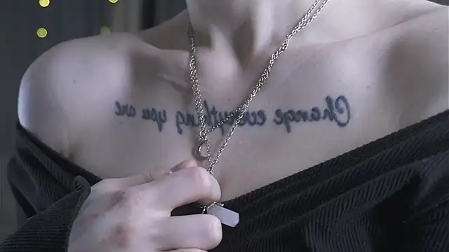 RubieNibbs online show from March 30, 7:15 pm