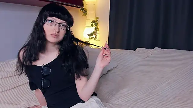 JordanSvetlik online show from April 16, 7:14 pm