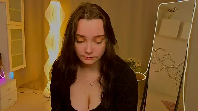 KaraNeagle online show from March 29, 6:13 am