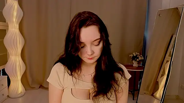 KaraNeagle online show from April 16, 6:03 am