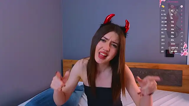 aliceescotte online show from March 24, 4:23 pm