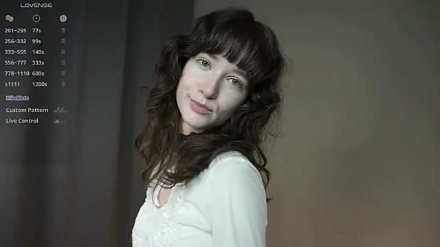 DellaLeck online show from April 5, 8:28 pm