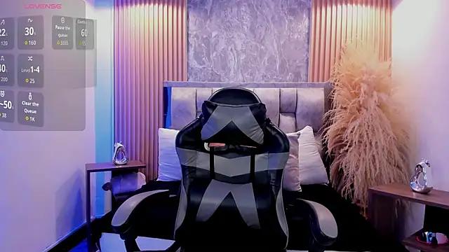 Sulay Kim online show from July 1, 7:35 pm