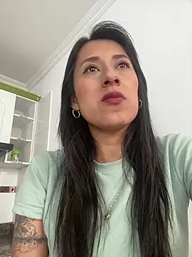 ELY FE online show from March 28, 4:17 pm