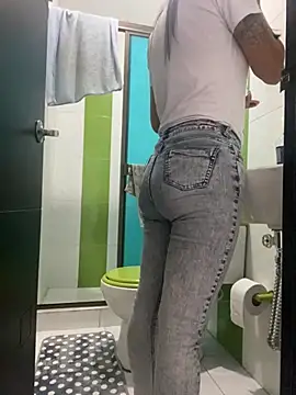 ELY FE online show from April 8, 12:38 pm